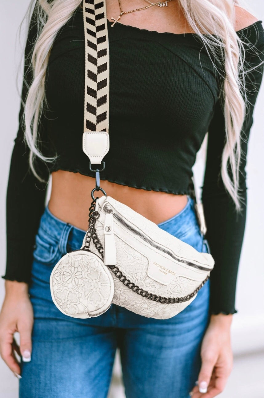 The Macy Shoulder Bag with Coin Purse